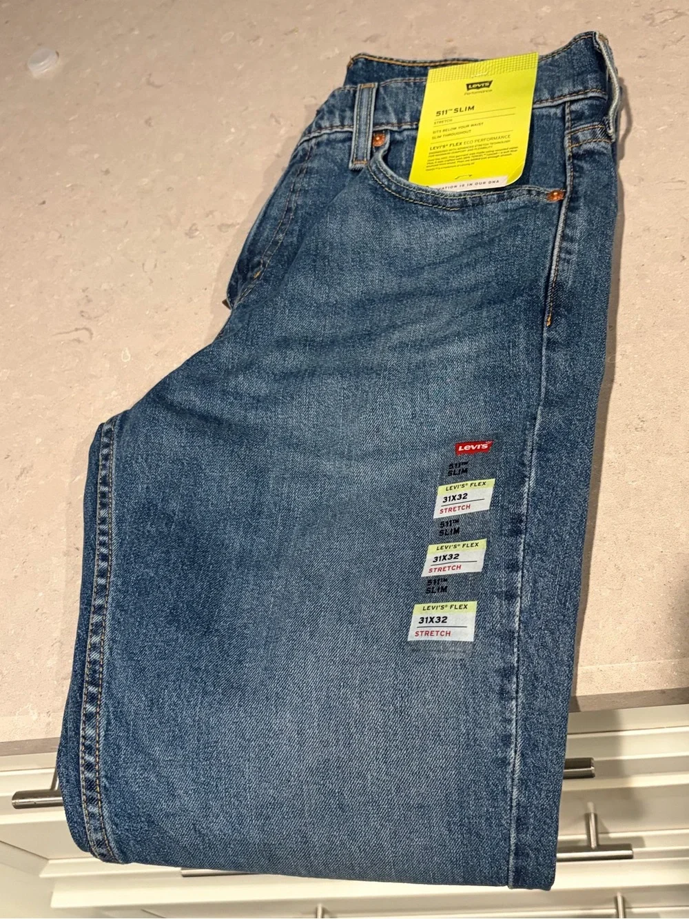 NWT Men’s Levi's 511 Slim Fit Jeans. 31 x 32